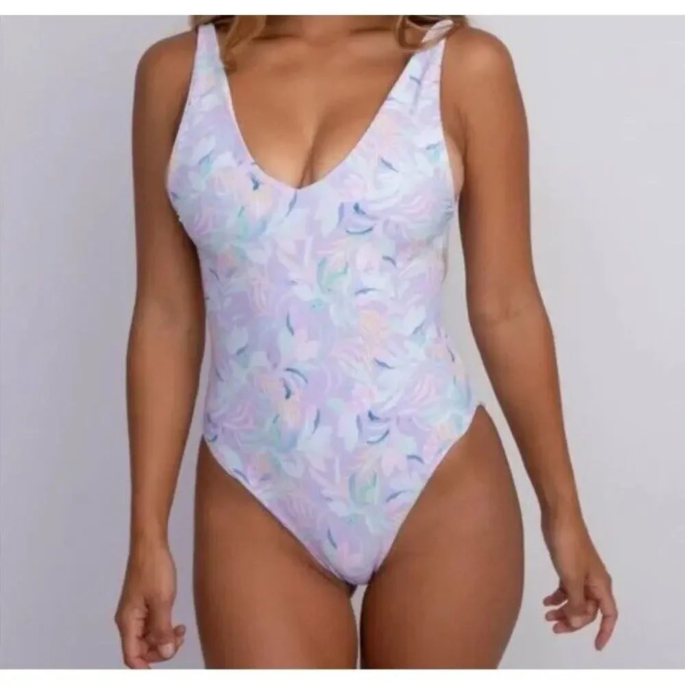 Skatie One Piece Mariposa Amanda Swimsuit Bathing Suit Beach NWT Size X-small - Picture 6 of 7